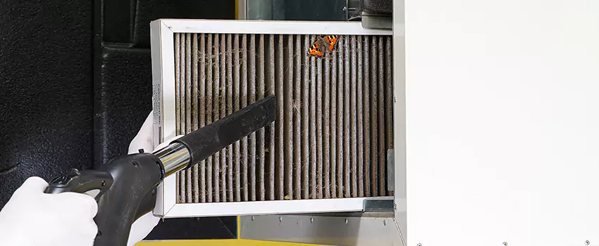 Clogged Air Duct Cleaning Process in Searcy, AR